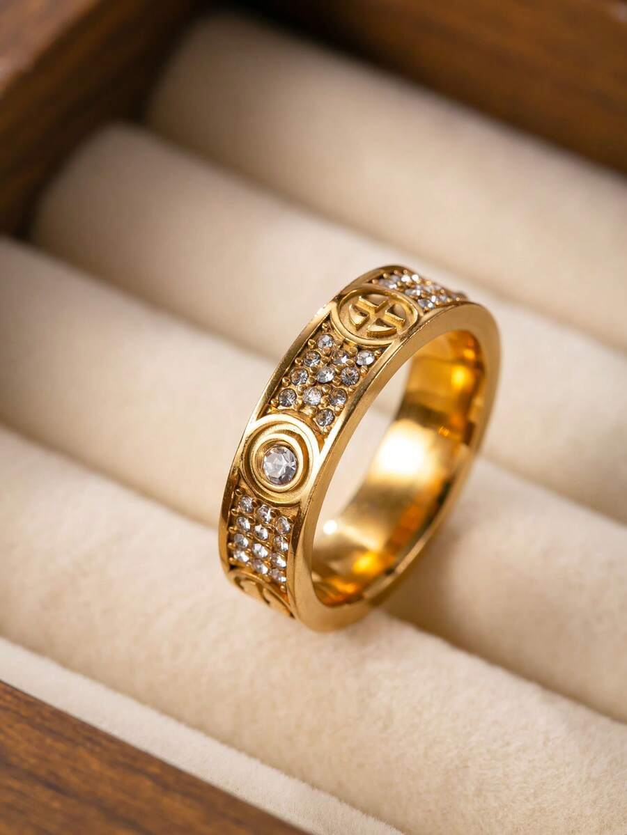 1枚18K镀金不锈钢微镶星空十字戒指，经典欧美时尚个性戒指，男女皆宜 - 彩色 - 查看 1