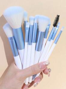 12支专业化妆刷套装，适用于粉底、腮红、遮瑕和眼影 - 聚酯纤维刷毛，ABS材质手柄，适合初学者和专业人士，化妆师必备 | 时尚刷型设计 | 化妆刷套装，包含柔软的合成刷毛，打造完美妆容，是情人节或母亲节的绝佳礼物，也是赠品，专业化妆刷，完整化妆套装 - 藍色 - 查看 7