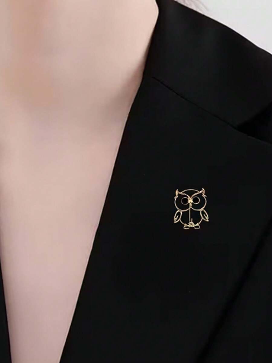 Exaggerated Owl Brooch | Easy Hollow Design, Unisex Suit And Sweater Pin, Party Accessory, Birthday Gift | Material: Iron Alloy And Zinc Alloy - Multicolor - View 1