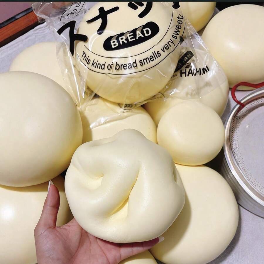 Hachimi 超柔软慢回弹特大号牛奶面包捏捏乐玩具，可爱减压捏捏乐，适合学生和上班族 - 彩色 - 查看 1