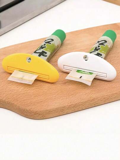 1 stuk handmatige plastic tandpastadispenser, verticale badkamerdispenser, geschikt voor tandpasta, gezichtsreiniger, handcrème, batterijloze badkamerdecoratie, herfstdecoratie, schoolbenodigdheden (willekeurige kleur)