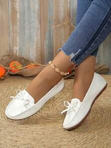 Women's White Bow Loafers - Soft Leather Slip-On Flats, Perfect For Daily & Office WearChic Bow-Accent Loafers For Women - Comfortable White Flats, Versatile With Jeans & Dresses Women's Casual Bow Loafers - Soft Sole Slip-On Shoes, Stylish For Work & Weekend Outfits White Leather Loafers With Bow - Women's Comfortable Flats, For Everyday LooksWomen's Bow Detail Loafers - Easy Slip-On White Shoes, All-Day Comfort For Busy DayS - 白色 - 查看 4