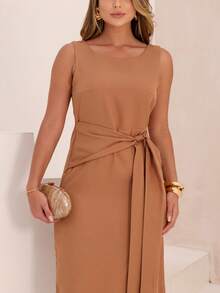 Dress With A Sophisticated Drape And A Front Knot. - Camel - View 4