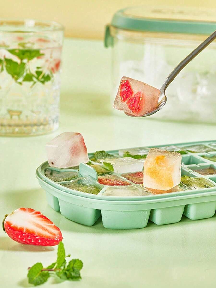 1个便携式大容量带盖冰格，家用及商用DIY冰球冰块模具硅胶制冰器冰格冰块盒 - 彩色 - 查看 1