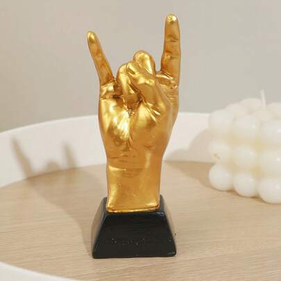 1件岩石手势奖杯造型家居装饰摆件