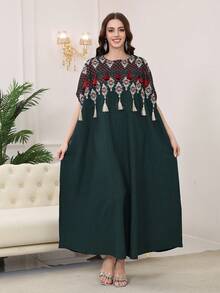 2026 New Style Ramadan Traditional Elegant Embroidered Tassel Abaya Dress, Short Sleeve Green Dress, Graceful And Dignified - Green - View 5