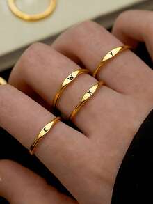 18K镀金不锈钢迷你字母戒指，简约字母婚礼首饰，优雅派对及节日配饰，送给妈妈/女儿/闺蜜的圣诞礼物 - 字母 - 查看 3