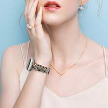 1条时尚豹纹星形爱心皮革3D星形爱心链 - 可调节、可折叠扣，兼容38毫米至49毫米表带，时尚设计，配饰 | 复古风格设计 | 耐用表带 - 咖色 - 查看 5