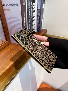 1pc 6D Electroplated Black TPU Amber Leopard Print Element Personalized Fashion Bow Illustration Pattern Shockproof Phone Case - Multicolor - View 2