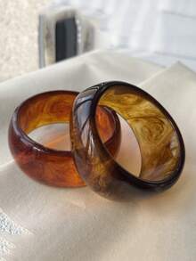 Vòng tay nhựa hình cây hình học bản rộng kiểu cổ điển, vòng tay bản to không đối xứng màu nâu trong suốt. - vòng đeo tay - Xem 2