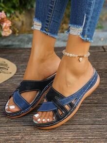 大码 35-45 码夏季时尚休闲撞色坡跟凉鞋，户外双面仿麂皮撞色罗马凉鞋，轻便舒适百搭女士坡跟厚底凉鞋，旅行必备 - 變色仿超藍色拼黑磨砂 - 查看 2