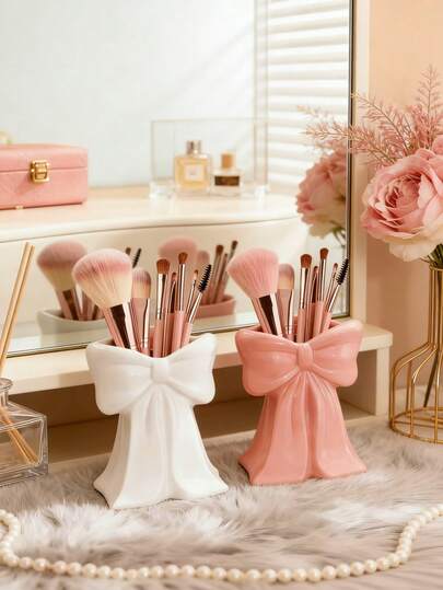 1 hộp đựng bút hình bướm dễ thương - Hộp đựng đồ dùng văn phòng, có thể đựng cọ trang điểm và đồ dùng văn phòng phẩm, hộp đựng cọ trang điểm trang nhã, vật trang trí sáng tạo lý tưởng cho các bạn gái và học sinh, quà tặng ngày Valentine, sinh nhật, tiệc tùng, ngày lễ (Vui lòng tham khảo bảng kích thước trước khi mua)