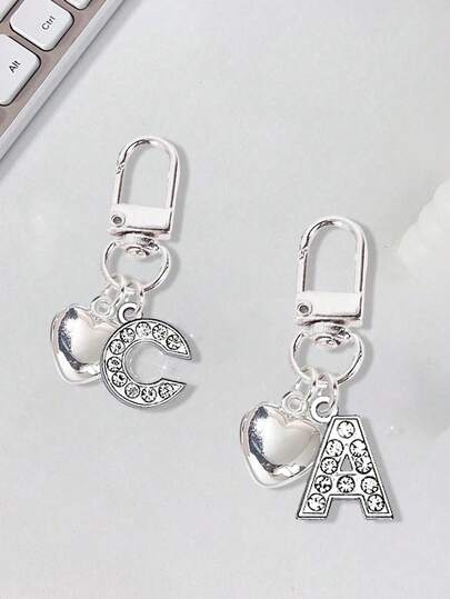 Personalized Heart-Shaped Pendant, Can Be Engraved With Initial, Heart-Shaped Keychain, Customized Bag Charm, Gift, Keychain, Unique Phone Accessories, Minimalist Design, Suitable For Women's Wallets And Phone Accessories, Perfect Gift For Friends, Family Or Girlfriend, Outdoor Accessories, Party Accessories, Gift, Souvenir, Women's Bag Charm, Car Charm, Gift For Women And Girls