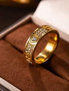 1枚18K镀金不锈钢微镶星空十字戒指，经典欧美时尚个性戒指，男女皆宜 - 彩色 - 查看 4