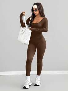 AITYI Studio 女士连体裤，修身剪裁，休闲U领纯色设计，时尚性感修身，舒适百搭，适合户外运动、通勤、度假，Y2K风格，毕业典礼、春假、音乐节等场合穿着，春夏弹力针织长袖修身连体裤 - 棕色 - 查看 5