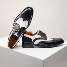 Classic Retro Men's Genuine Leather Business Casual Shoes, Comfortable And Versatile Formal Wear Men's Derby Shoes, Block Carved Lace Up Color Blocked Men's Leather Shoes - 黑與白 - 查看 5