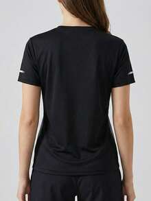 Ombre Activewear Women's Gradient Workout Tee, Slim Fit Breathable Athletic Shirt Lightweight Running Tee - Black - View 4