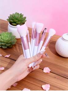 12支化妆刷套装，柔软蓬松，专业粉底刷、散粉刷、眼影晕染刷，美妆工具，新手礼物，棕色，刷毛柔软，便携易用，适合旅行、度假、海滩，送给女性和女孩的礼物 - 粉色 - 查看 4