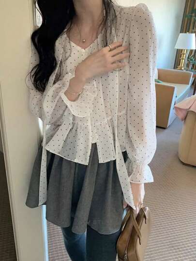 Áo kiểu chiffon màu trắng trơn chấm bi cổ buộc dây viền bèo nhún hiệu Dongdaemun Hàn Quốc