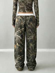 SRoinpar Women's Wide-Leg Camouflage Pants With Maple Leaf Print - Streetwear Casual Style Elastic Waistband Drawstringfor Daily Casual Loose Versatile - Army Green - View 3