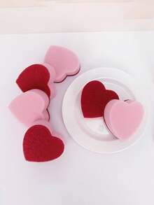 Heart-Shaped Sponge Cleaning Pad | Durable Polyurethane Material, Ideal For Kitchen Cleaning, Dishwashing And Sink Scrubbing - Multicolor - View 3