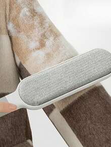 1/2pcs Reusable Clothes Hair Removal Brush, Cotton Velvet Brush, Double-Sided Hair Removal Brush, Manual Electrostatic Cotton Velvet Dust Removal Brush, Carpet Hair Removal Brush, Suitable For Clothing, Sofas, Furniture, Bedding, Cleaning Tools, And Plush Brushes. - A - View 5