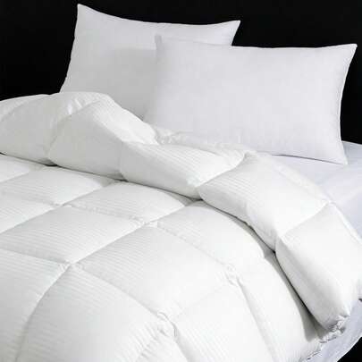 1 chiếc chăn bông chần - Chăn dùng được cả bốn mùa, chăn bông thay thế lông vũ đạt chứng nhận Oeko-Tex với các vòng móc ở góc.