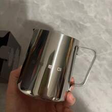 奶泡壶，拉花奶泡壶，带刻度，咖啡师风格牛奶蒸汽壶，家用和咖啡馆适用 - 彩色 - 查看 4