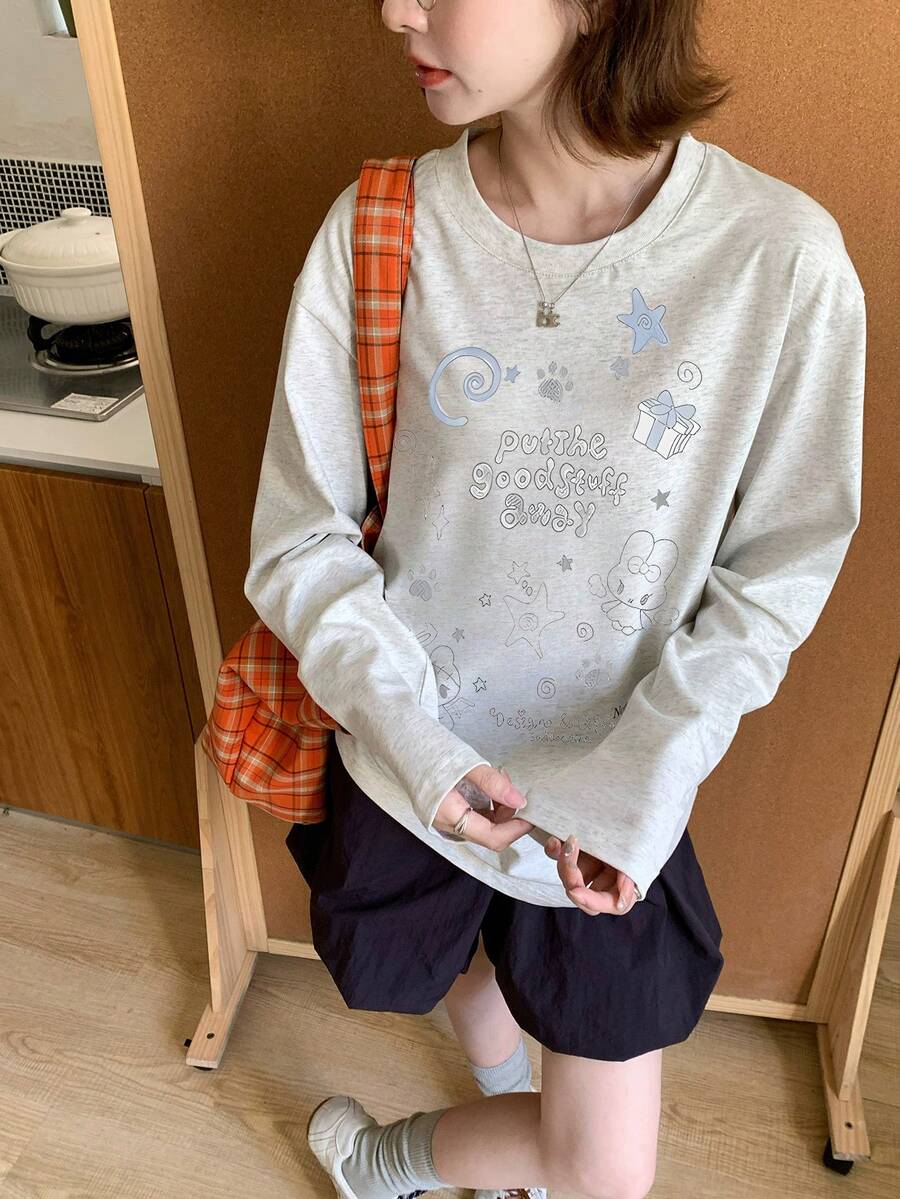 Nueva camiseta de manga larga con cuello redondo, casual, versátil y dulce con estampado, para mujeres de talla pequeña en otoño/invierno - Gris claro - Ver 1