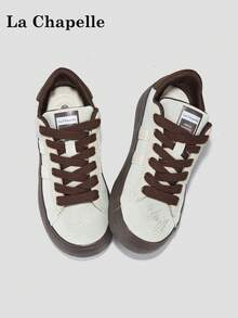 زوج من أحذية كاجوال نسائية من لا شابيل ذات سُمك في القاعدة وأربطة، قاعدة ناعمة للاستخدام الخارجي في الصيف، برقبة منخفضة، أصابع قدم مستديرة، كعب منخفض مانع للانزلاق، لون أنيق ذو قاعدة ناعمة مناسبة للتنزه، أحذية رياضية جلدية منخفضة للنساء مناسبة لصور التخرج - كاكي - مشاهدة 3