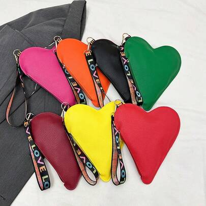 2026 Nuevo estuche multifuncional resistente al agua con forma de corazón negro, puede contener artículos de papelería/cables de auriculares, adecuado para la escuela y el transporte, aplicable para todas las estaciones, regalo ideal para estudiantes/maestros, diseño con forma de corazón, función de almacenamiento resistente al agua, estuche de papelería para estudiantes, versátil para uso diario, regalo perfecto para estudiantes/maestros