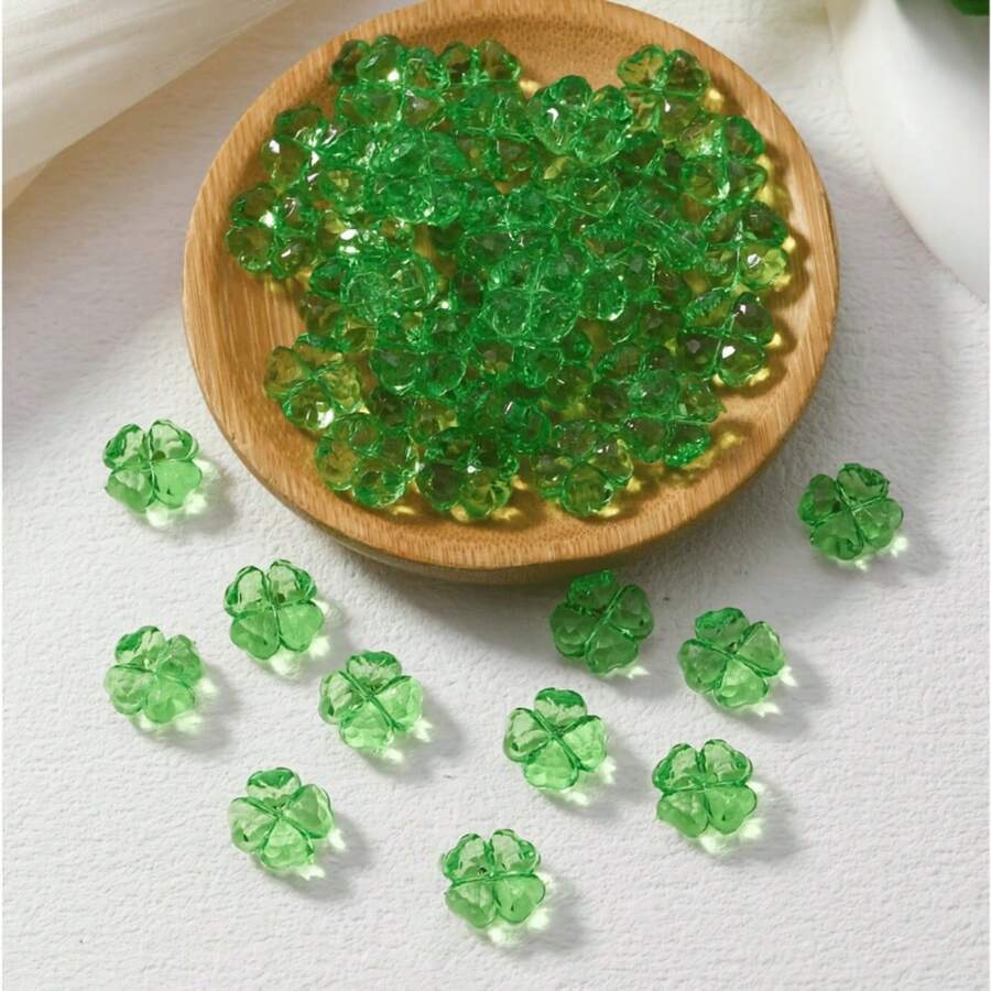 100颗3D亚克力绿色四叶草珠子 - 幸运符DIY首饰制作，鲜艳祖母绿手工串珠，项链耳环手链吊坠（耐用光泽表面），创意首饰工艺材料，四叶形状，闪亮效果 - 四葉草 - 查看 1