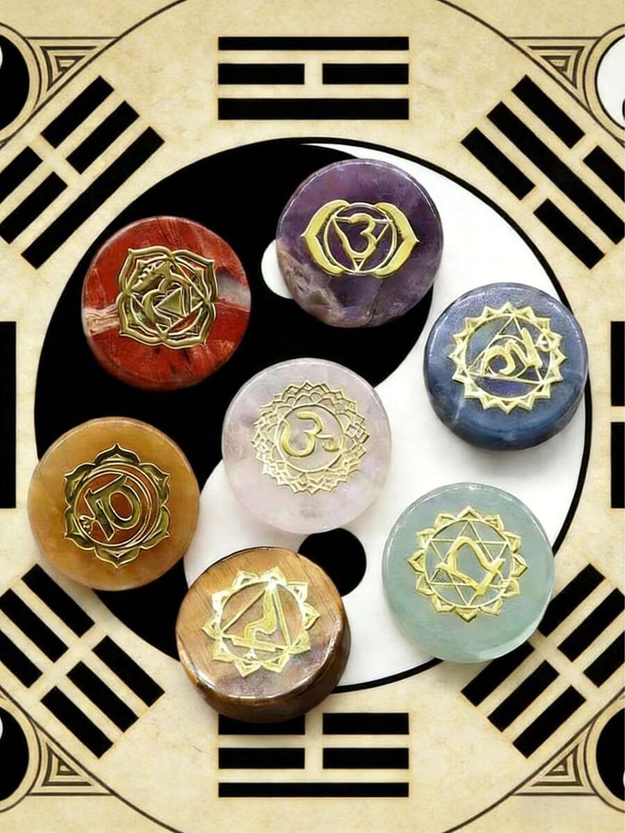 每套7件——心形圆形饰品，代表七个脉轮。理想的情人节礼物，适合瑜伽和冥想，由水晶和宝石制成。 - 彩色 - 查看 1