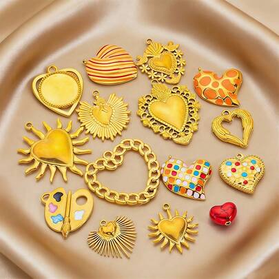 1/5pcs Stainless Steel 18K Gold-Plated Fashionable Versatile Pendants: Heart, Checkered Pattern, Sun, Etc. DIY Jewelry Making For Necklaces And Earrings Valentine's Day Gift Suitable For Everyday Wear