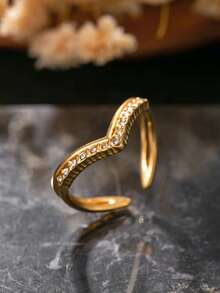 18K Gold Plated Stainless Steel Simple & Elegant Ring For Women - Yellow Gold - View 3