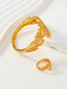 2pcs Middle Eastern Ramadan Hollow Feather Textured Wide Bangle & Ring Jewelry Set, Best Gift For Family And Friends - Yellow Gold - View 3