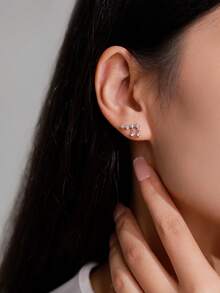 1 Paar 925 Sterling Silber asymmetrische kleine Creolen mit Zirkonia, minimalistischer eleganter Schmuck - Silber - Übersicht 2