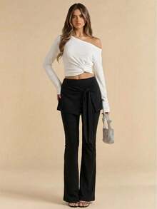 女士不对称领口露脐上衣，扭结细节，长袖 - 白色 - 查看 6