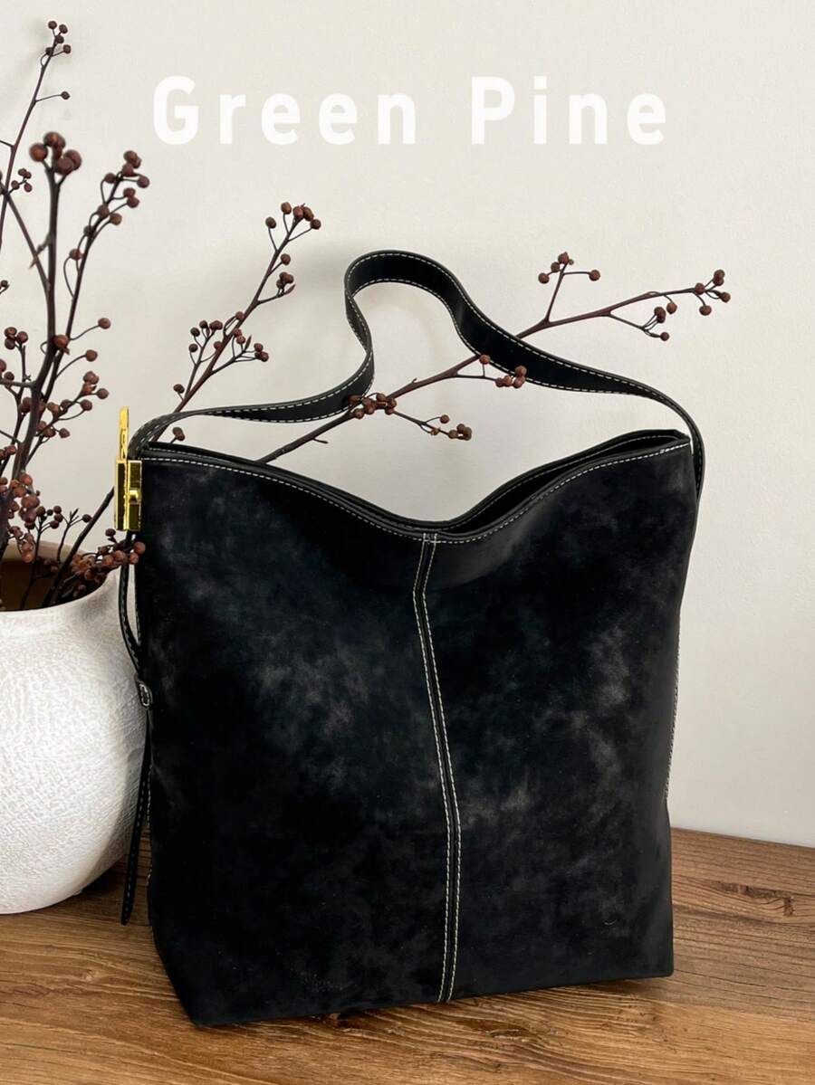 【复古水洗托特包 - 做旧五金单肩包，适合成熟女性，多隔层防水，焦糖棕色极简风格，适合通勤、上学、逛街，四季皆宜】