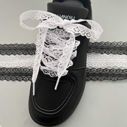 2Pcs Ballet Sweet Style Black & White Silk Lace Edging Girlish Shoelaces Soft Lace & Sturdy Silk Material Decoration Renewal Anti-Snag/Easy To Tie & Non-Loose Canvas/Ballet/Casual/White Shoes Girlish Heart Shoe Accessory High-Value Shoe Decoration Must-Have Perfect For Graduation Season
