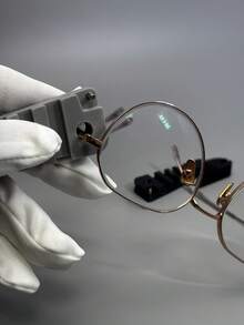 眼镜框维修套装 - 包括鼻托、耳托调节器、近视眼镜/老花镜维修弯曲工具 - 黑色1件 - 查看 9