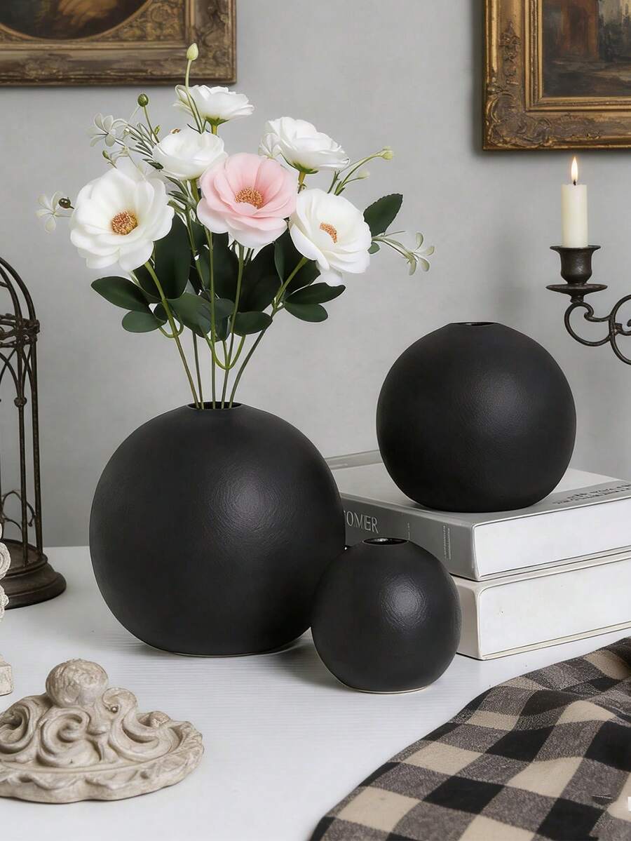 Matte Black Spherical Vase, Bohemian Mysterious Textured Vase, Monochrome, Interwoven Pattern, Exotic Flair, Home Decor Flower Arrangement, Smooth Round Shape, Perfect For Home Decor, Dining Table Setting/Wedding, Dining Room, Office, Golden Living Room, Holiday Decoration And Birthday/Graduation Gift - Black - View 1