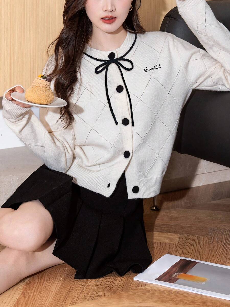 女士优雅蝴蝶结撞色圆领针织开衫，简约风格，秋冬款 - 米色 - 查看 1