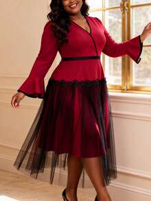 Plus Size Blue Midi Dress For Women With V Neck Long Flare Sleeves Contrast Lace Mesh For Party, Valentine's Day Wedding Spring - Red - View 3