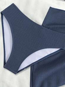 Tween Girls 3-Piece Knit Bikini Set With Halter Top, Patterned Fabric, And Modest Cover-Up Skirt, Suitable For Beach Swimming, European And American Fashion - Blue - View 4