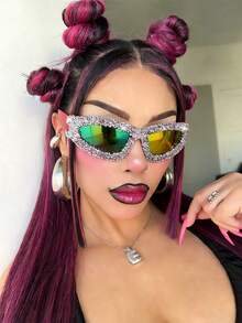 1pc Oversized Cat Eye Rhinestone Embellished , Y2K Exaggerated Avant-Garde Hip Hop Style, Versatile Fashion Party Glasses For Women, Suitable For Daily Outfit, Street Style, Vacation, Beach Party, Autumn/Winter - Khung màu đỏ với những viên kim cương bạc. - Xem 2