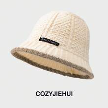 Gorro de punto con forma de cubo y etiqueta negra [metros]