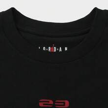 Jordan 男士 AS M J FLT SCRIPT BOXY SS CREW 短袖T恤，针织圆领T恤 TIF3015-010 - 黑色 - 查看 3