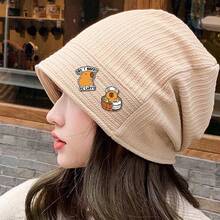 一套（4枚）水豚徽章，创意可爱卡通水豚胸针，锌合金滴珐琅工艺，寓意治愈又充满奇思妙想，可作为生日惊喜礼物、闺蜜分享、背包挂饰、治愈系饰品和个性化收藏品。 - 彩色 - 查看 2