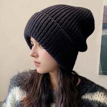 Women's Winter Loose Knitted Hat - Slim Beige, Mustard Yellow, Black | Soft Knitted Winter Hat With Earmuffs, Machine Washable | Pregnant And Daily Hats, Suitable For Christmas, New Year, Valentine's Day | Korean Fashion Beige And Mustard Yellow Available | Lightweight Warm Knitted Hat, Suitable For Women, Knitted Hat, Thick Winter Hat, Winter Hat - màu đen - Xem 2
